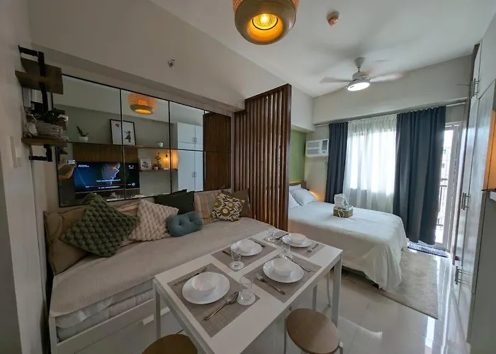 Relaxing Pool-view In Mactan With Balcony マクタン